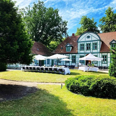 Дом отдыха Jagdschloss Friedrichsmoor Exklusiv Нойштадт-Глеве