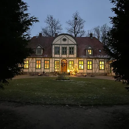 Jagdschloss Friedrichsmoor Exklusiv * Neustadt-Glewe